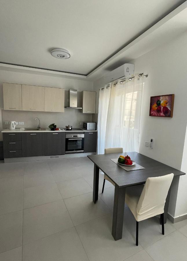 New & Comfortable 7Sun Apartments Near Sandy Beach San Pawl il-Baħar Extérieur photo